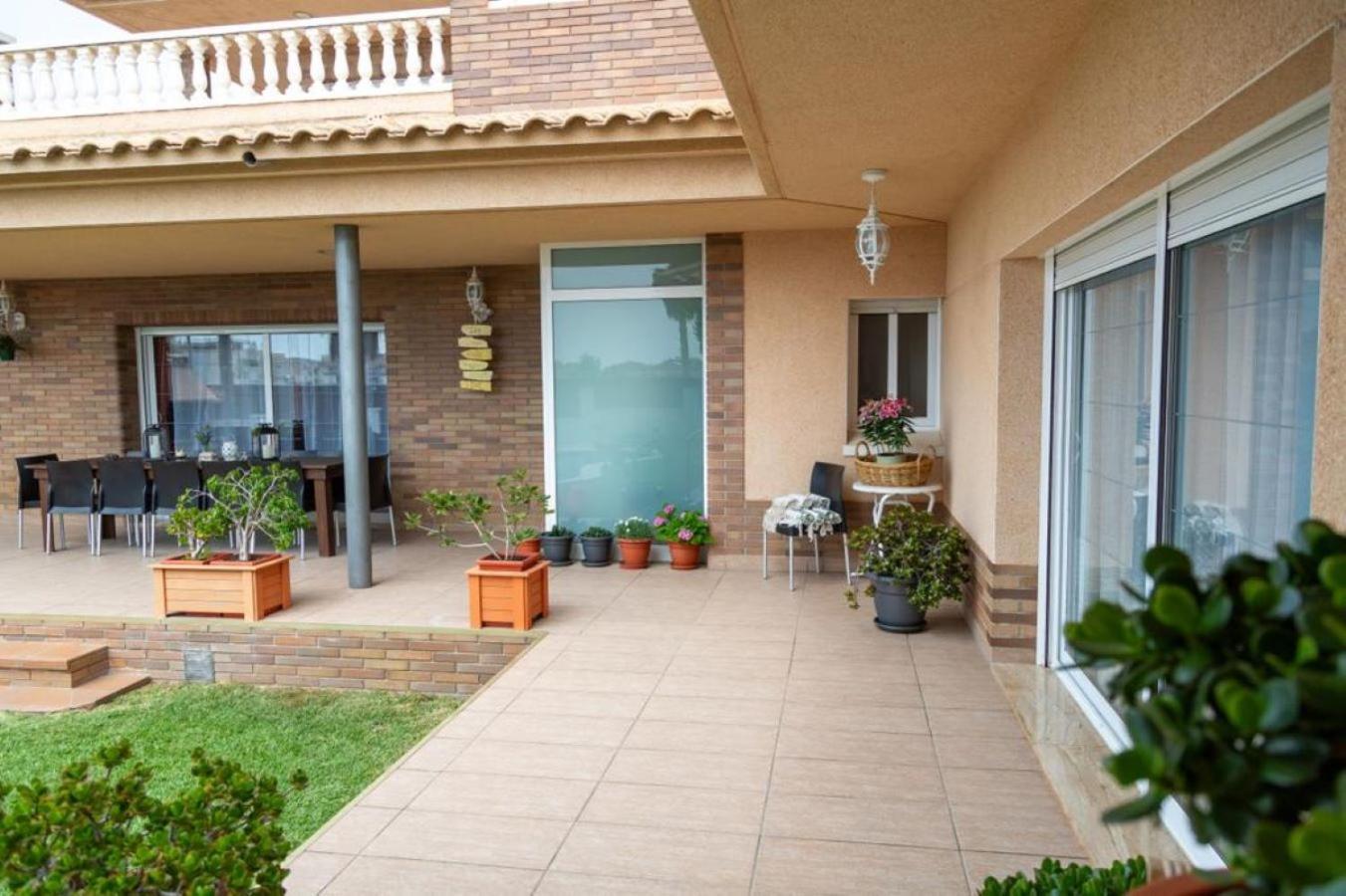 Blended Villa Calafell Exterior photo